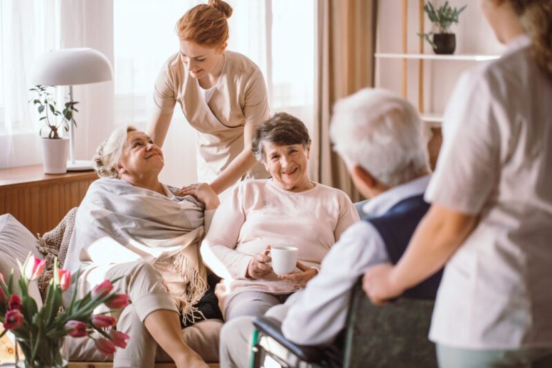 Home Care and Family Support: Balancing Caregiving Responsibilities